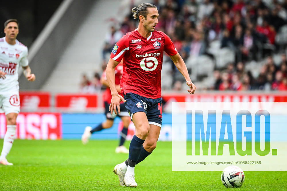 Yusuf YAZICI of Lille during the Ligue 1 match between Lille OSC (LOSC) and Stade Brestois (Brest) at Pierre Mauroy Stadium on October 22, 2023 in Villeneuve-d Ascq near Lille, France. Villeneuve-d Ascq France - ZUMAm308 20231022_zsp_m308_024