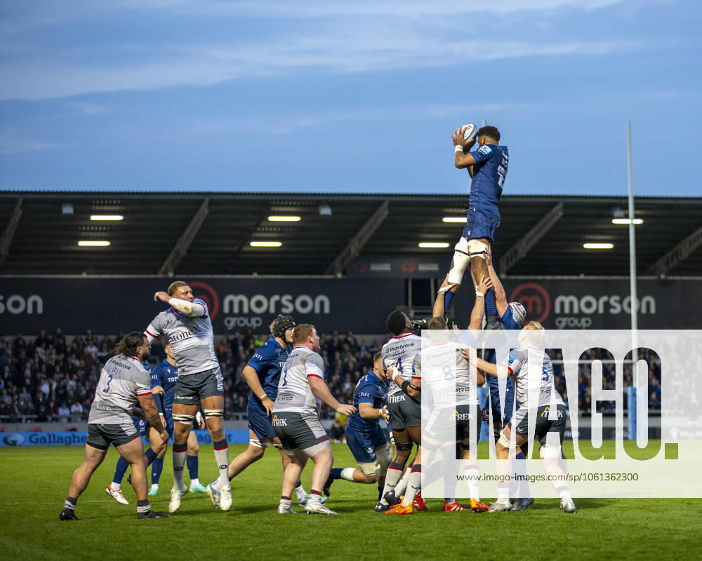 25th April 2025; Salford Community Stadium, Salford, Lancashire, England; Gallagher Premiership Rugby, Sale Sharks versus Saracens; Hyron Andrews of Sale Sharks wins a lineout ActionPlus12778853 TimxWilliams Content restricted for UK based newspaper
