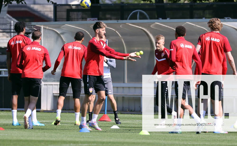 VfB Stuttgart Training Deutschland, Stuttgart, 29.04.2025, Fussball, Bundesliga, VfB Stuttgart Training: Atakan Karazor.