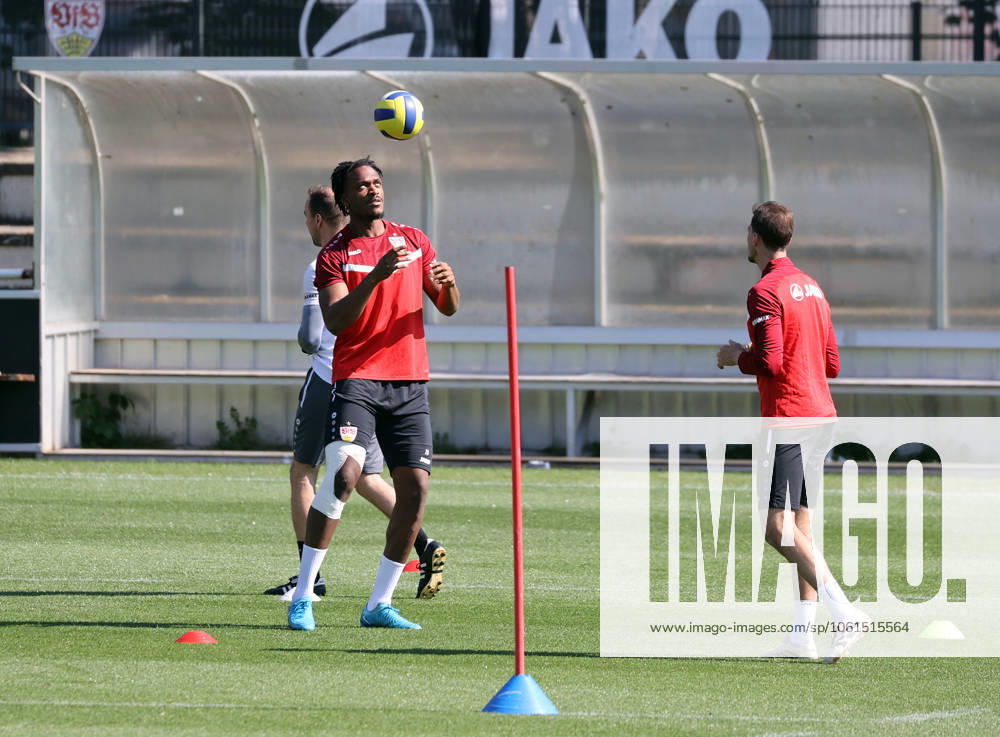 VfB Stuttgart Training Deutschland, Stuttgart, 29.04.2025, Fussball, Bundesliga, VfB Stuttgart Training: Dan-Axel Zagadou.