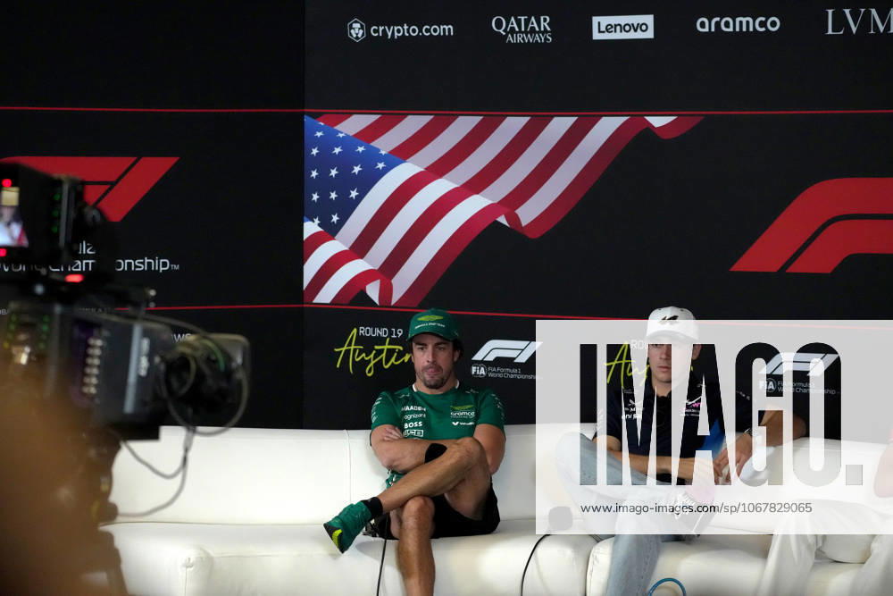 Circuit of The Americas, Austin, FORMULA 1 MSC CRUISES UNITED STATES GRAND PRIX 2025 , im Bild Fernando Alonso (ESP), Aston Martin Aramco Cognizant Formula One Team, Franco Colapinto (ARG), BWT Alpine F1 Team (Photo by Hasan Bratic DeFodi Images) 16 10 2025, Circuit of The Americas, Austin, FORMULA 1 MSC CRUISES UNITED STATES GRAND PRIX 2025 , pictured Fernando Alonso ESP , Aston Martin Aramco Cognizant Formula One Team, Franco Colapinto ARG , BWT Alpine F1 Team Photo by Hasan Bratic DeFodi Images