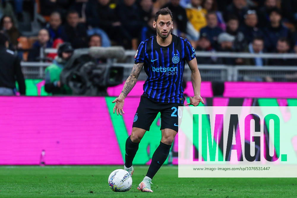 Hakan Calhanoglu of FC Internazionale seen in action during Coppa Italia 2025 26 Semi-Finals 2nd Leg football match between FC Internazionale and Como 1907 at San Siro Stadium in Milan, Italy Italy on 21 April 2026. Milan Stadio Giuseppe Meazza Milan Italy