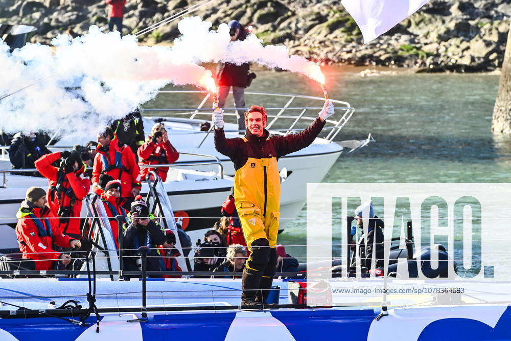Les Sables D olonne, Pays De La Loire, France: This photo taken on January 14, 2025 in Les Sables d Olonne, in Western France, shows Charlie Dalin winning the Vendee Globe 2024-2025. Charlie Dalin Wins The 2024-2025 VendÅ½E Globe - ZUMAh284 20250114_znp_h284_005
