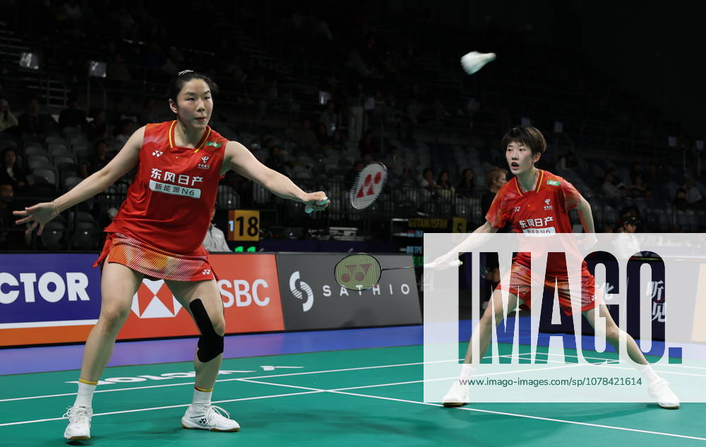 (260612) -- SYDNEY, June 12, 2026 -- Jia Yifan (L) Zhang Shuxian compete during the women s doubles quarterfinal match between Jia Yifan Zhang Shuxian of China and Hsu Ya Ching Sung Yu-Hsuan of Chinese Taipei at the Australian Badminton Open 2026 in Sydney, Australia, June 12, 2026. ) (SP)AUSTRALIA-SYDNEY-BADMINTON-AUSTRALIAN OPEN-WOMEN S DOUBLES GongxBing