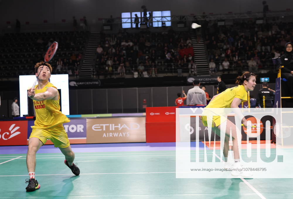 (260613) -- SYDNEY, June 13, 2026 -- Guo Xinwa (L) Chen Fanghui compete during the mixed doubles semifinal match between Guo Xinwa Chen Fanghui of China and Ruttanapak Oupthong Jhenicha Sudjaipraparat of Thailand at the Australian Badminton Open 2026 in Sydney, Australia, June 13, 2026. ) (SP)AUSTRALIA-SYDNEY-BADMINTON-AUSTRALIAN OPEN-MIXED DOUBLES-SEMIFINALS GongxBing