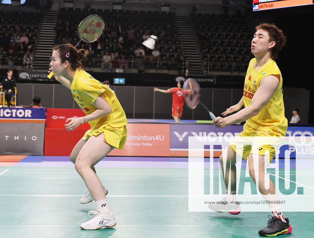 (260613) -- SYDNEY, June 13, 2026 -- Guo Xinwa (R) Chen Fanghui compete during the mixed doubles semifinal match between Guo Xinwa Chen Fanghui of China and Ruttanapak Oupthong Jhenicha Sudjaipraparat of Thailand at the Australian Badminton Open 2026 in Sydney, Australia, June 13, 2026. ) (SP)AUSTRALIA-SYDNEY-BADMINTON-AUSTRALIAN OPEN-MIXED DOUBLES-SEMIFINALS GongxBing