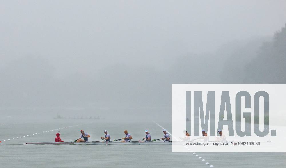 AMSTERDAM - Heavy rainfall on the Bosbaan on the seventh and final day of the World Rowing Championships in the Amsterdam Forest. IRIS VAN DEN BROEK ANP ANPxSportx IVx 566581822 originalFilename: 566581822