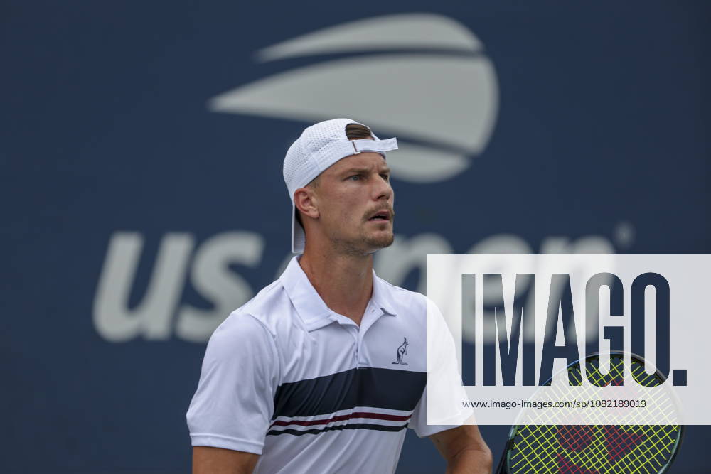 US Open tennis tournament - Day 1 Marton Fucsovics of Hungary in action against Daniel Merida of Spain during the Mens Singles round one of the US Open Tennis Championships at the USTA Billie Jean King National Tennis Center in Flushing Meadows, New York, USA, 30 August 2026. The 2026 US Open tournament runs from 23 August through 13 September. FLUSHING MEADOWS NEW YORK United States