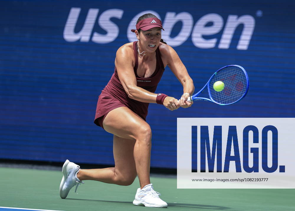 US Open tennis tournament - Day 1 Jessica Pegula of the USA in action against Elena-Gabriela Ruse of Romania during the Women s Singles round one of the US Open Tennis Championships at the USTA Billie Jean King National Tennis Center in Flushing Meadows, New York, USA, 30 August 2026. The 2026 US Open tournament runs from 23 August through 13 September. FLUSHING MEADOWS NEW YORK United States