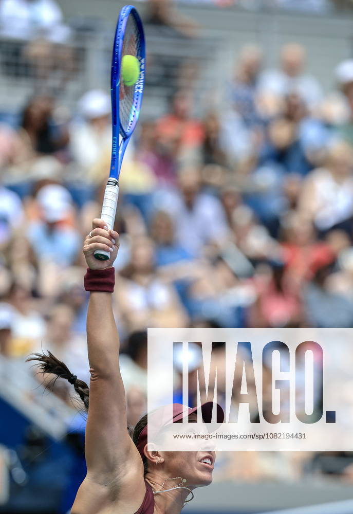 US Open tennis tournament - Day 1 Jessica Pegula of the USA serves against Elena-Gabriela Ruse of Romania during the Women s Singles round one of the US Open Tennis Championships at the USTA Billie Jean King National Tennis Center in Flushing Meadows, New York, USA, 30 August 2026. The 2026 US Open tournament runs from 23 August through 13 September. FLUSHING MEADOWS NEW YORK United States