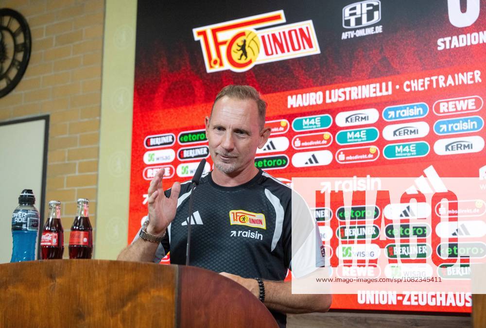 Fußball, Herren, Saison 2026 2027, 1. Bundesliga, 1. FC Union Berlin, Trainer Mauro Lustrinelli (1. FC Union Berlin), 04.09.2026,