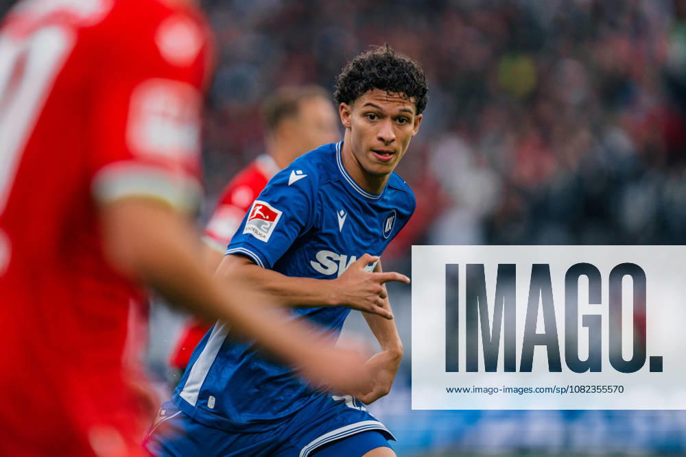 Deutschland: 2. Bundesliga 2026 - 2027, 4. Spieltag - Hannover 96 vs Karlsruher SC - Heinz von Heiden Arena (Hannover): Louey Ben Farhat (Karlsruher SC, 19) Einzelbild