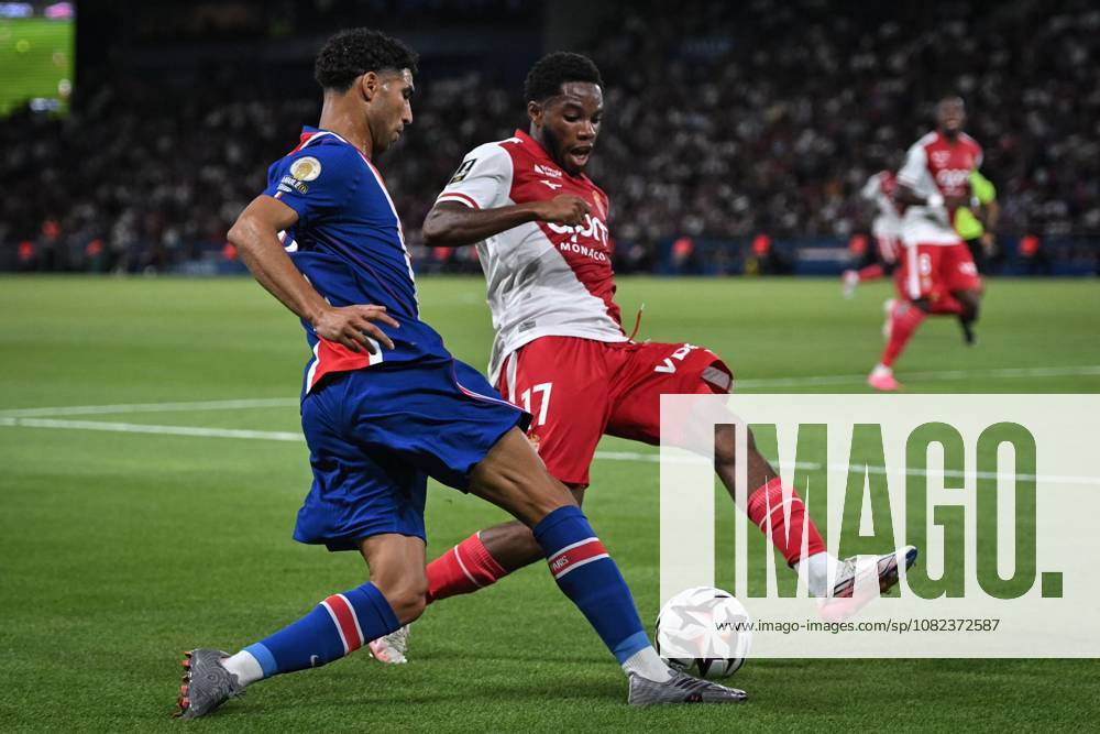 Ligue 1 PSG vs AS Monaco PARIS, FRANCE - SEPTEMBER 4, 2026: Paris Saint-Germains defender Achraf Hakimi controls the ball during the French L1 football match between Paris Saint-Germain and AS Monaco at the Parc des Princes stadium in Paris on September 4, 2026. Paris ÃŽle-de-France France