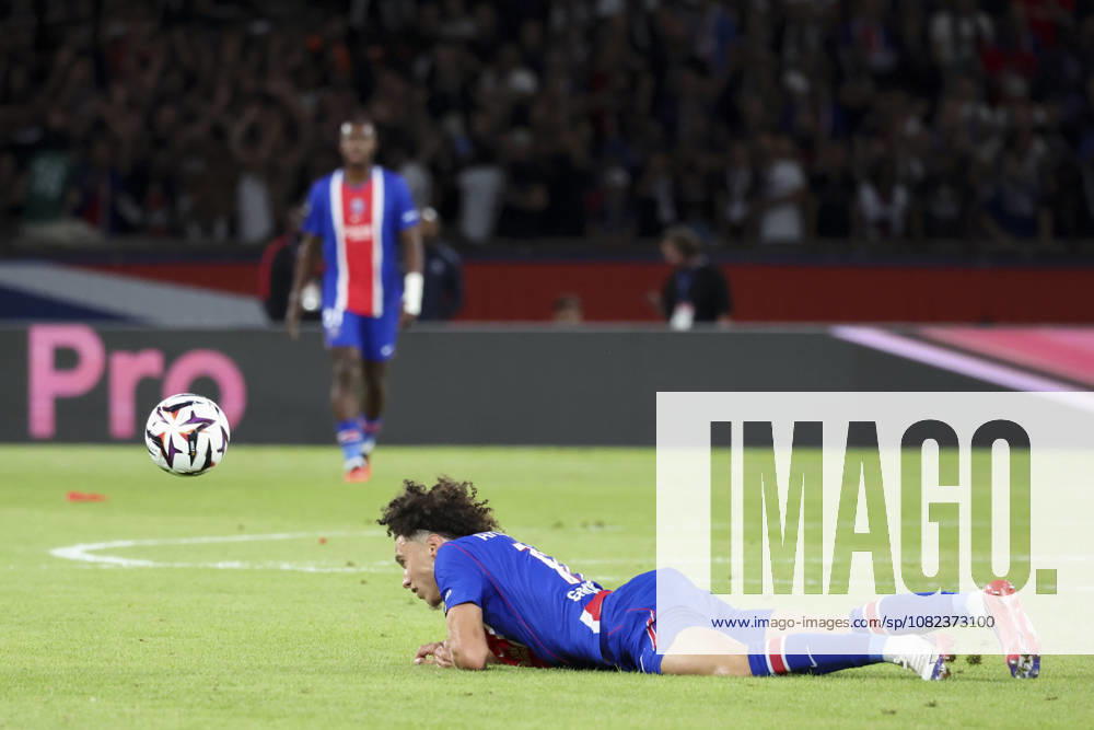 Maghnes Akliouche (Paris Saint Germain)