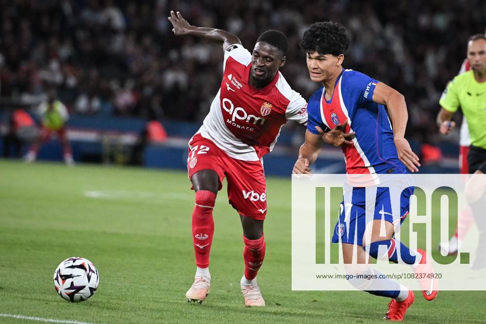 Paris, Å½Le-De-France, FR: PARIS, FRANCE - SEPTEMBER 4, 2026: Paris Saint-GermainÃ¢â‚¬â ¢s midfielder Pedro Fernandez Sarmiento fights for the ball during the French L1 football match between Paris Saint-Germain and AS Monaco at the Parc des Princes stadium in Paris on September 4, 2026. Paris FR - ZUMAq101 20260904_zna_q101_264