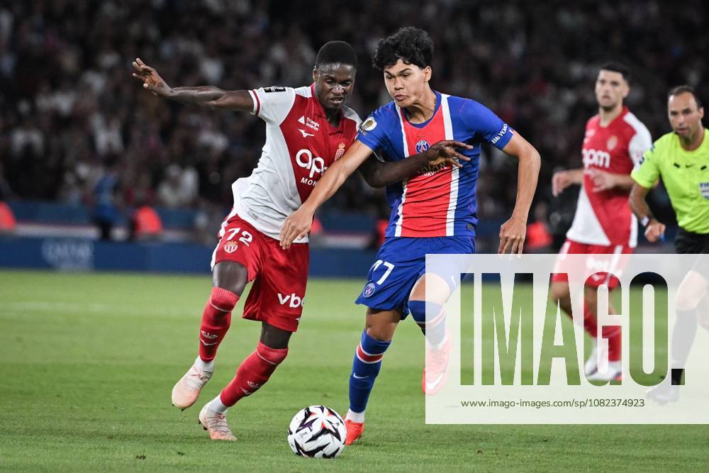 Paris, ŽLe-De-France, FR: PARIS, FRANCE - SEPTEMBER 4, 2026: Paris Saint-Germainâ€⠢s midfielder Pedro Fernandez Sarmiento fights for the ball during the French L1 football match between Paris Saint-Germain and AS Monaco at the Parc des Princes stadium in Paris on September 4, 2026. Ligue 1 PSG Vs AS Monaco - ZUMAq101 20260904_zna_q101_262