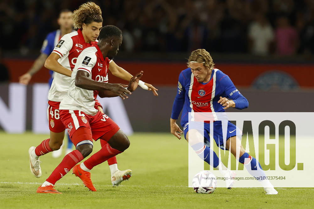Mika GODTS of Paris Saint Germain in action during League 1 McDonald s, Day 03 match between PSG and AS MONACO at Parc Des Princes stadium - on September 04 2026. Paris - France Soccer 2026, League 1 McDonaldâ€⠢S PSG 1:2 AS MONACO - ZUMAb253 20260904_zsp_b253_097