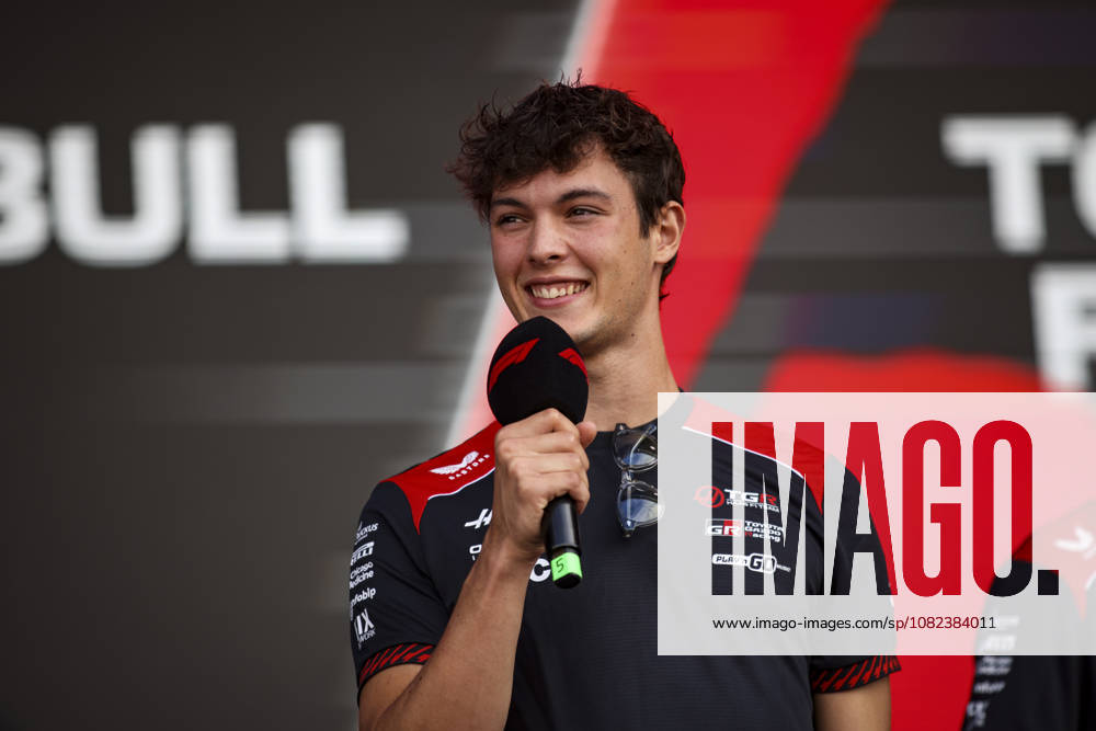 F1 - ITALIAN GRAND PRIX 2026 BEARMAN Ollie Oliver (gbr), TGR Haas F1 Team VF-26, portrait during the Formula 1 Gran Premio dItalia 2026, Italian Grand Prix, 13th round of the 2026 Formula One World Championship, WM, Weltmeisterschaft from September 4 to 6, 2026 on the Autodromo Nazionale Monza, in Monza, Italy - MonzaItaly