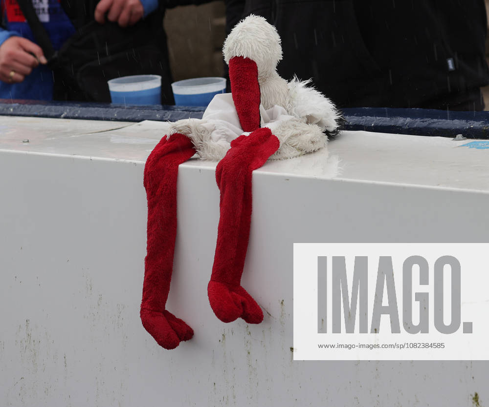 Fussball, Herren, Saison 2026 2027, 2.BL, Holstein Stadion, Holstein Kiel gegen 1.FC Nuernberg Der Storch DFL REGULATIONS PROHIBIT ANY USE OF PHOTOGRAPHS AS IMAGE SEQUENCES AND OR QUASI-VIDEO.