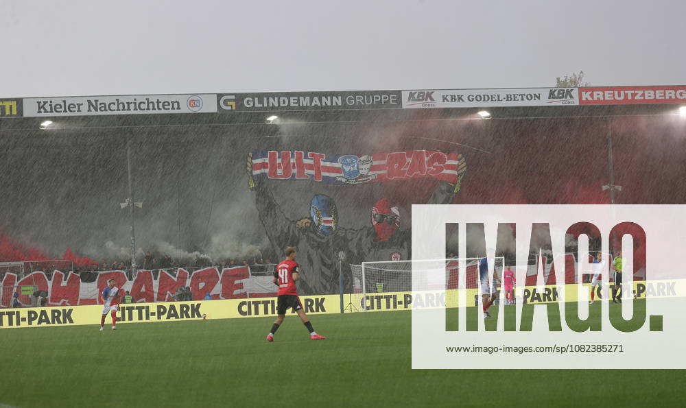 Choreo der kieler Fans Fussball, Herren, Saison 2026 2027, 2.BL, Holstein Stadion, Holstein Kiel gegen 1.FC Nuernberg DFL REGULATIONS PROHIBIT ANY USE OF PHOTOGRAPHS AS IMAGE SEQUENCES AND OR QUASI-VIDEO.