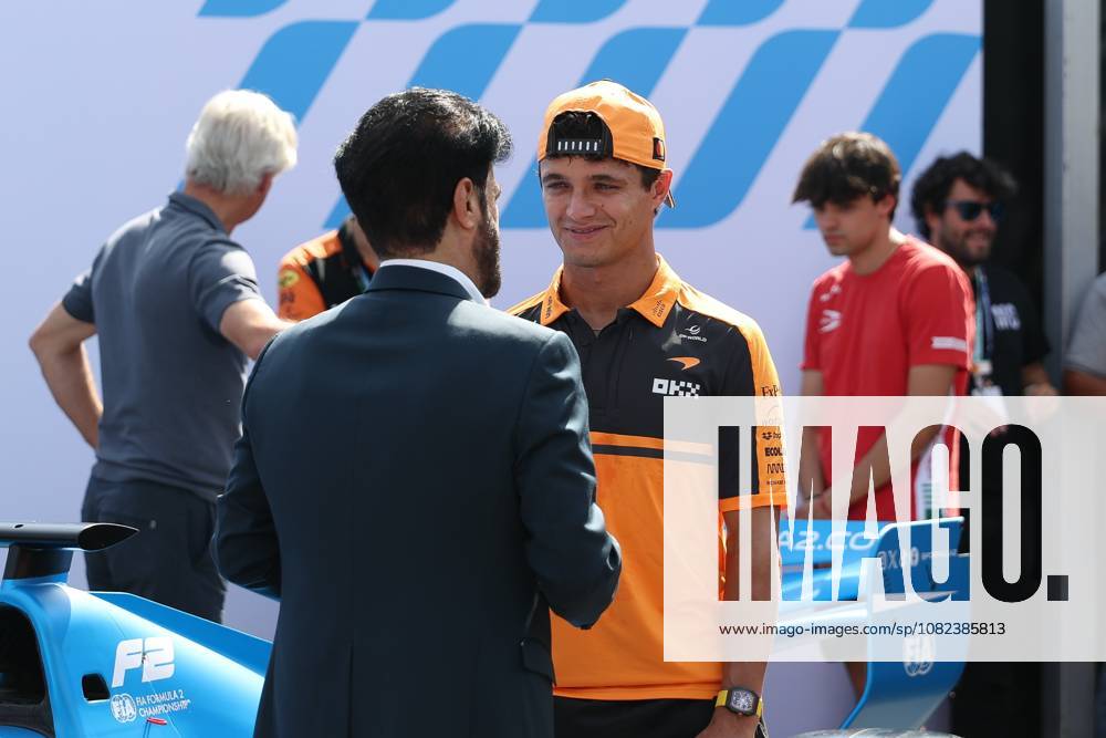 FIA Praesident Mohammed bin Sulayem im Gespraech mit Lando Norris (McLaren Formula 1 Team 1), 3 Freies Training, Grosser Preis von Italien, Motorsport, Herren, Formel 1, 05.09.2026 Monza Lombardei Italien
