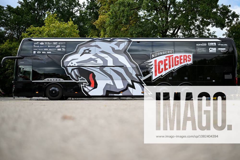 Eishockey - Saison 2026 2027 - Penny DEL - Saisoneröffnungsfeier Nürnberg Ice Tigers Icetigers - ERC Ingolstadt - ThHa - - Bus der Nürnberg Ice Tigers, Sponsorenbild