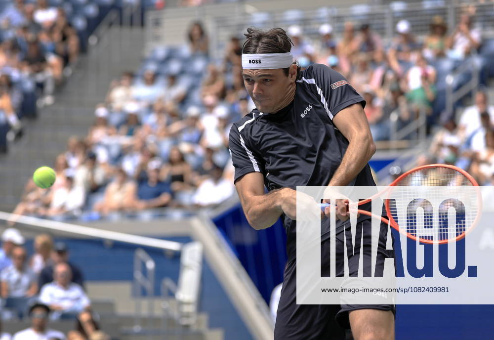 US Open tennis tournament - Day 7 Taylor Fritz of USA in action against Francisco Cerundolo of Argentina during the Men‚Äôs Singles round 3 of the US Open Tennis Championships at the USTA Billie Jean King National Tennis Center in Flushing Meadows, New York, USA, 05 September 2026. The 2026 US Open tournament runs from 23 August through 13 September. FLUSHING MEADOWS NEW YORK United States