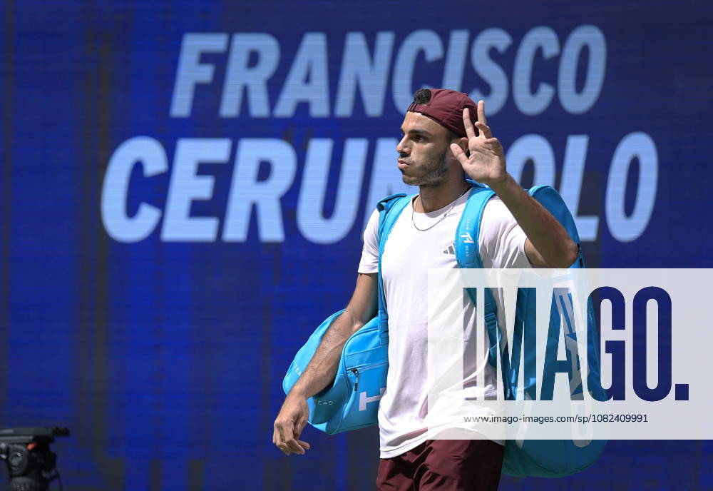 US Open tennis tournament - Day 7 Francisco Cerundolo of Argentina arrives before his match against Taylor Fritz of USA during the Men‚Äôs Singles round 3 of the US Open Tennis Championships at the USTA Billie Jean King National Tennis Center in Flushing Meadows, New York, USA, 05 September 2026. The 2026 US Open tournament runs from 23 August through 13 September. FLUSHING MEADOWS NEW YORK United States