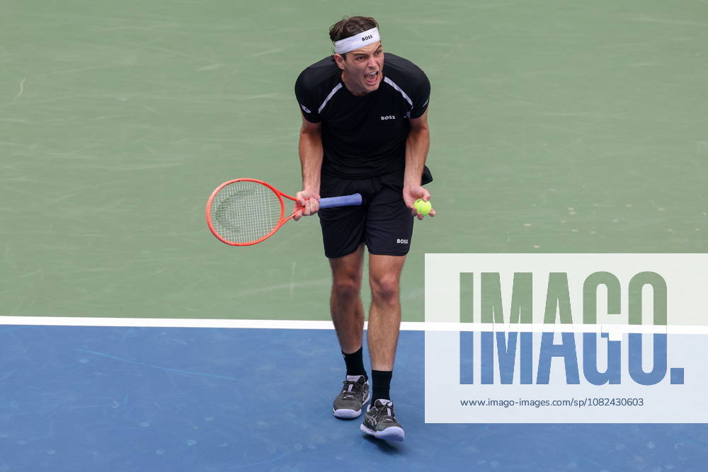 US Open tennis tournament - Day 7 Taylor Fritz of the US reacts during his match against Francisco Cerundolo of Argentina during the Mens Singles round 3 of the US Open Tennis Championships at the USTA Billie Jean King National Tennis Center in Flushing Meadows, New York, USA, 03 September 2026. The 2026 US Open tournament runs from 23 August through 13 September. FLUSHING MEADOWS NEW YORK United States