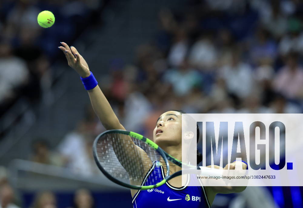 US Open tennis tournament - Day 7 Alexandra Eala of the Philippines in action against Iva Jovic of the USA during the Women Singles third round of the US Open Tennis Championships in Flushing Meadows, New York, USA, 05 September 2026. FLUSHING MEADOWS NEW YORK United States
