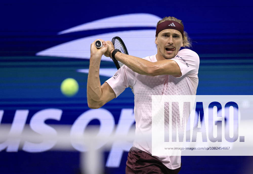 US Open tennis tournament - Day 7 Alexander Zverev of Germany in action against Alejandro Tabilo of Chile during the Men s Singles third round of the US Open Tennis Championships in Flushing Meadows, New York, USA, 05 September 2026. FLUSHING MEADOWS NEW YORK United States