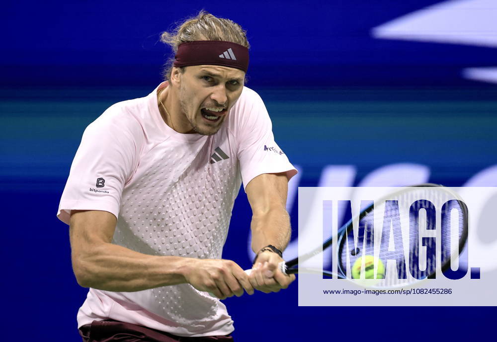 US Open tennis tournament - Day 7 Alexander Zverev of Germany in action against Alejandro Tabilo of Chile during the Men s Singles third round of the US Open Tennis Championships in Flushing Meadows, New York, USA, 05 September 2026. FLUSHING MEADOWS NEW YORK United States
