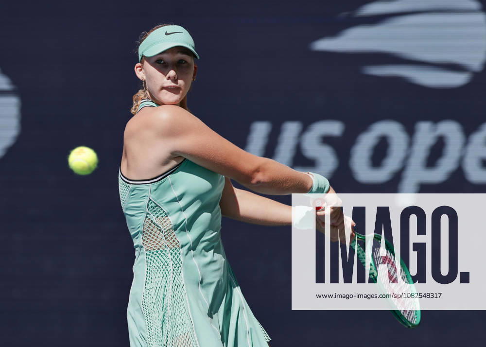 Mirra Andreeva, Damen Einzel, Ladies Singles, US Open Championships, Billie Jean King National Tennis Center, Flushing Meadows, New York, USA . Tennis - US Open 2026 - Grand Slam - Billie Jean King Tennis Center - New York - New York - USA