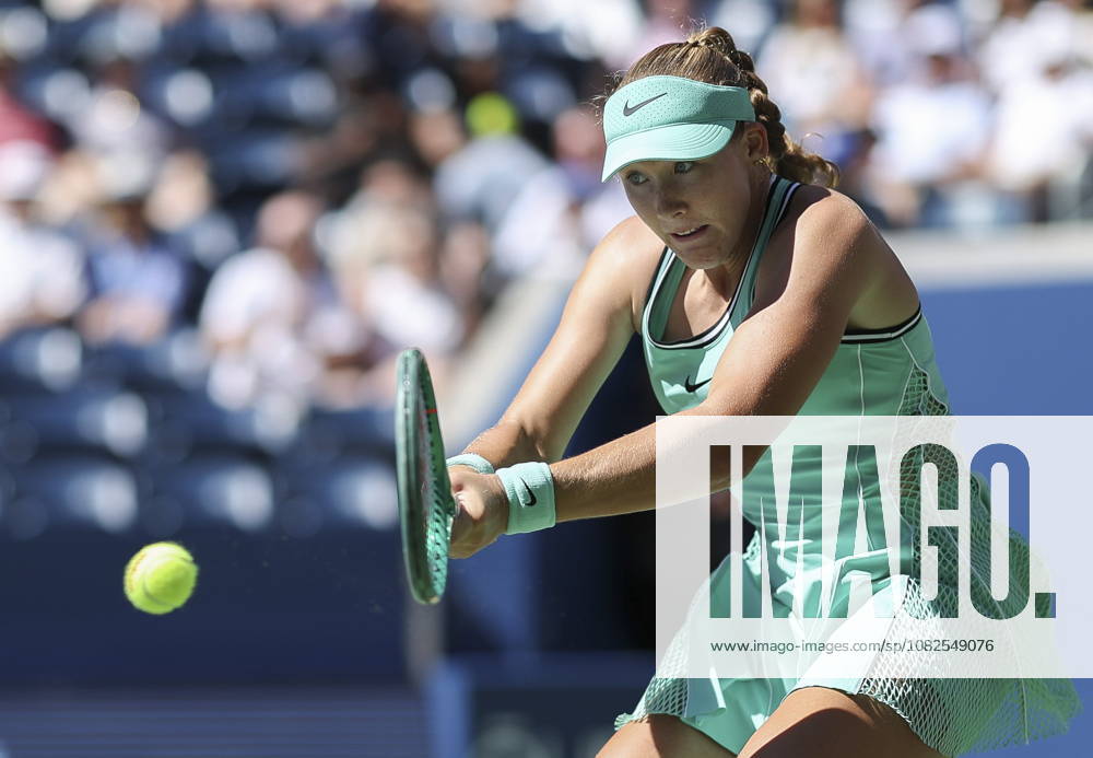 US Open tennis tournament - Day 9 Mirra Andreeva of Russia in action against Anastasia Potapova of Austria during the Women s Singles round 4 of the US Open Tennis Championships at the USTA Billie Jean King National Tennis Center in Flushing Meadows, New York, USA, 07 September 2026. The 2026 US Open tournament runs from 23 August through 13 September. FLUSHING MEADOWS NEW YORK United States