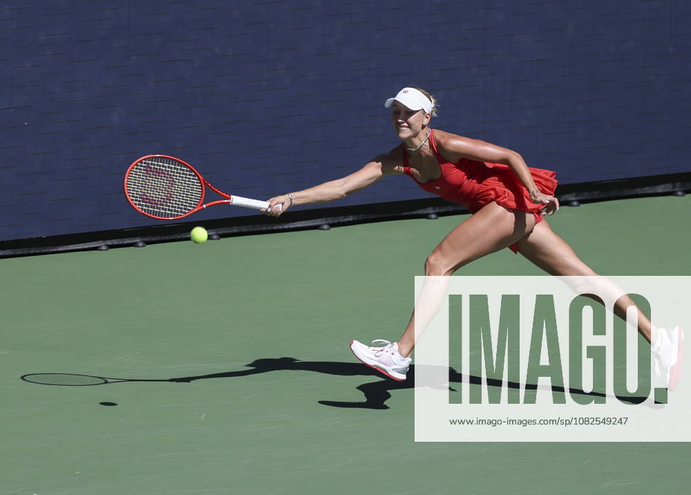 US Open tennis tournament - Day 9 Anastasia Potapova of Austria in action against Mirra Andreeva of Russia during the Women s Singles round 4 of the US Open Tennis Championships at the USTA Billie Jean King National Tennis Center in Flushing Meadows, New York, USA, 07 September 2026. The 2026 US Open tournament runs from 23 August through 13 September. FLUSHING MEADOWS NEW YORK United States