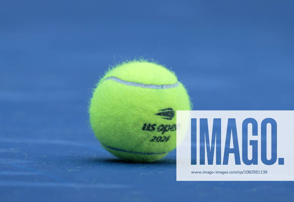 US Open tennis tournament - Day 9 An official US Open tennis ball lies on the court before the Women s Singles round 4 of the US Open Tennis Championships at the USTA Billie Jean King National Tennis Center in Flushing Meadows, New York, USA, 07 September 2026. The 2026 US Open tournament runs from 23 August through 13 September. FLUSHING MEADOWS NEW YORK United States