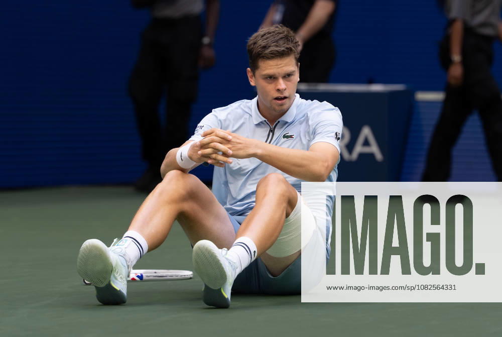 2026 US Open - Day 9 NEW YORK, NEW YORK - SEPTEMBER 7: Alexander Blockx of Belgium celebrates winning his match against Francisco Cerundolo of Argentina during the 2026 US Open - Day 9 at USTA Billie Jean King National Tennis Center on September 7, 2026 in New York, New York. New York USTA Billie Jean King National Tennis Center New York United States