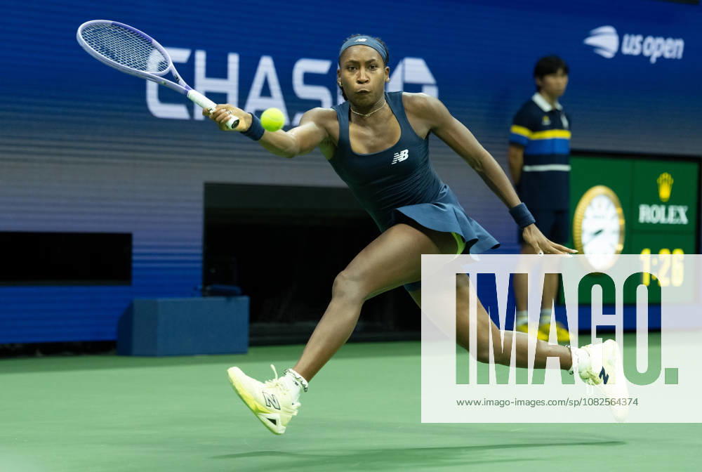 2026 US Open - Day 9 NEW YORK, NEW YORK - SEPTEMBER 7: Coco Gauff of the United States returns a shot in her match against Iva Jovic of the United States during the 2026 US Open - Day 9 at USTA Billie Jean King National Tennis Center on September 7, 2026 in New York, New York. New York USTA Billie Jean King National Tennis Center New York United States