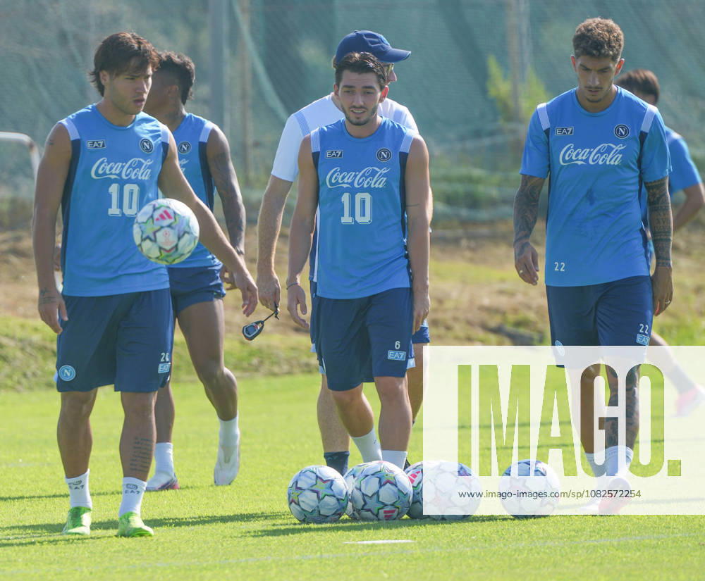 Billy Gilmur of SSC Napoli Durante lÃ¢â‚¬â ¢allenamento pre partita Champions League tra Napoli ed Arsenal a Castelvolturno del 08 09 2026 Castelvolturno ITALIA - ZUMAs236 20260908_aap_s236_003