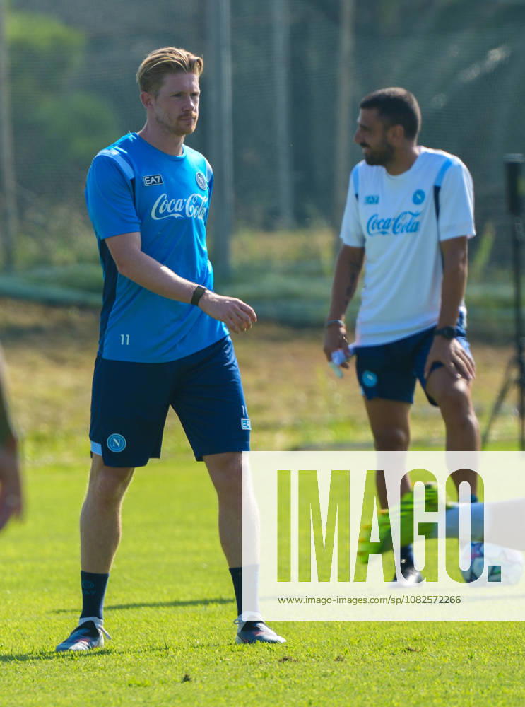 Kevi De Bruyne of SSC Napoli Durante lâ€⠢allenamento pre partita Champions League tra Napoli ed Arsenal a Castelvolturno del 08 09 2026 Castelvolturno ITALIA - ZUMAs236 20260908_aap_s236_009