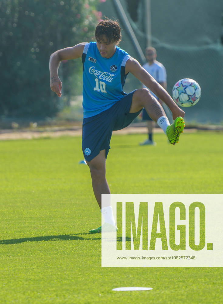 Antonio Vergara of SSC Napoli Durante lÃ¢â‚¬â ¢allenamento pre partita Champions League tra Napoli ed Arsenal a Castelvolturno del 08 09 2026 Castelvolturno ITALIA - ZUMAs236 20260908_aap_s236_017
