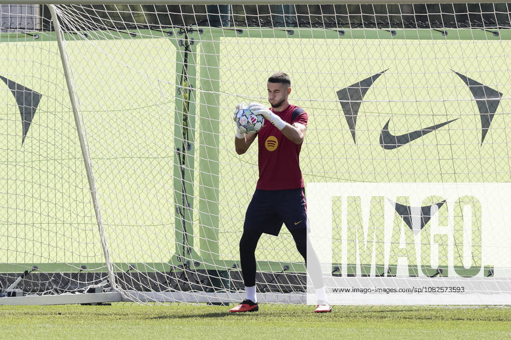 Joan Garcia during the training day of FC Barcelona, Barca ahead UEFA Champions League 2026 27, football match against Feyenoord at Ciutat Esportiva Joan Gamper on September 08, 2026 in Sant Joan Despi, Barcelona, Spain. FC Barcelona Training And press conference, PK, Pressekonferenz - UEFA Champions League 2026 27 - ZUMAa181 20260908_zaa_a181_002
