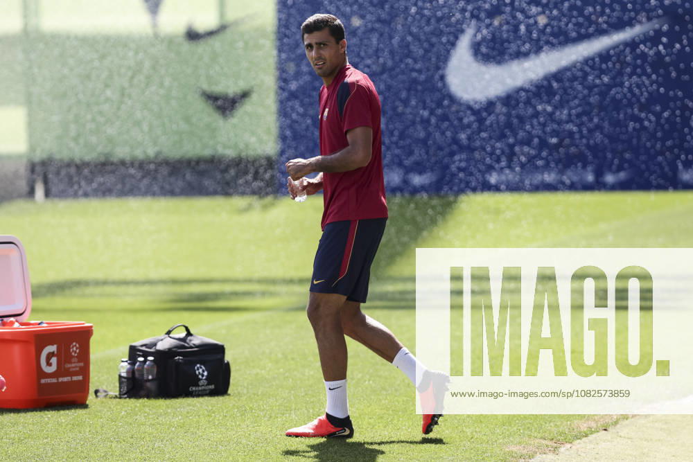 Rodri during the training day of FC Barcelona, Barca ahead UEFA Champions League 2026 27, football match against Feyenoord at Ciutat Esportiva Joan Gamper on September 08, 2026 in Sant Joan Despi, Barcelona, Spain. FC Barcelona Training And press conference, PK, Pressekonferenz - UEFA Champions League 2026 27 - ZUMAa181 20260908_zaa_a181_022