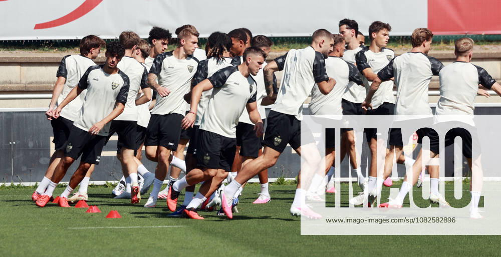 VfB Stuttgart Training Deutschland, Stuttgart, 08.09.2026, Fussball, Bundesliga, Saison 2026 2027, VfB Stuttgart Training: Ermedin Demirovic.
