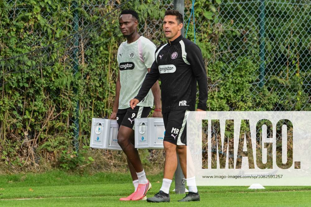 Abdoulie Ceesay Trainer Marcel Rapp ( Pauli ) Deutschland , Hamburg , Trainingsgelände an der Kollaustrasse , Fussball , 2. Bundesliga , FC St Pauli