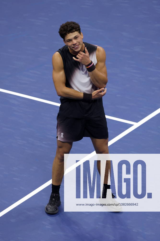 US Open tennis tournament - Day 10 Ben Shelton of the US reacts after defeating Carlos Alcaraz of Spain in the Men s Singles Quarterfinals of the US Open Tennis Championships at the USTA Billie Jean King National Tennis Center in Flushing Meadows, New York, USA, 09 September 2026. The 2026 US Open tournament runs from 23 August through 13 September. FLUSHING MEADOWS NEW YORK United States