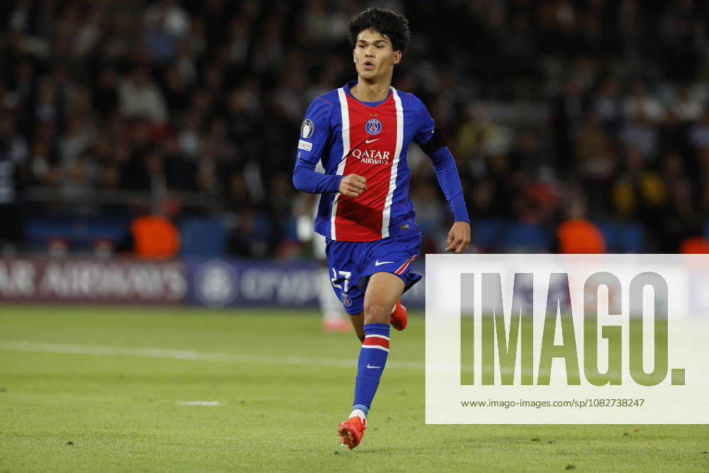 Dro FERNoÂNDEZ of Paris Saint Germain in action during the ChampionÃ¢â‚¬â ¢s League match between Paris Saint Germain, and Sllovan Bratslava at Parc Des Princes stadium - on September 09 2026. Paris - France Paris France - ZUMAb253 20260909_zsp_b253_026