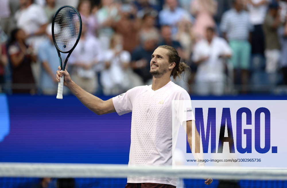 US Open tennis tournament - Day 13 Alexander Zverev of Germany celebrates his victory against Karen Khachanov of Russia during the Men s Singles semi-finals at the US Open Tennis Championships at the USTA Billie Jean King National Tennis Center in Flushing Meadows, New York, USA, 11 September 2026. The 2026 US Open tournament runs from 23 August to 13 September. FLUSHING MEADOWS NEW YORK United States