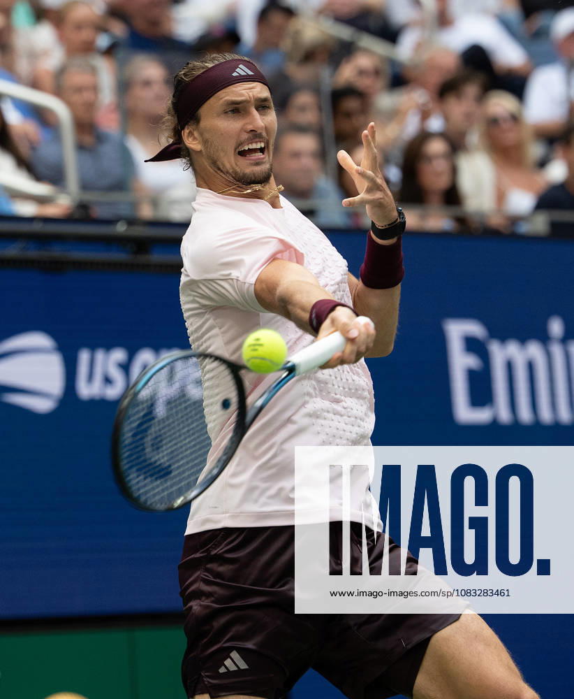 2026 US Open - Day 15 NEW YORK, NEW YORK - SEPTEMBER 13: Alexander Zverev of Germany returns a shot during the men’s singles final against Ben Shelton of the United States during the 2026 US Open - Day 15 at USTA Billie Jean King National Tennis Center on September 13, 2026 in New York, New York. New York USTA Billie Jean King National Tennis Center New York United States