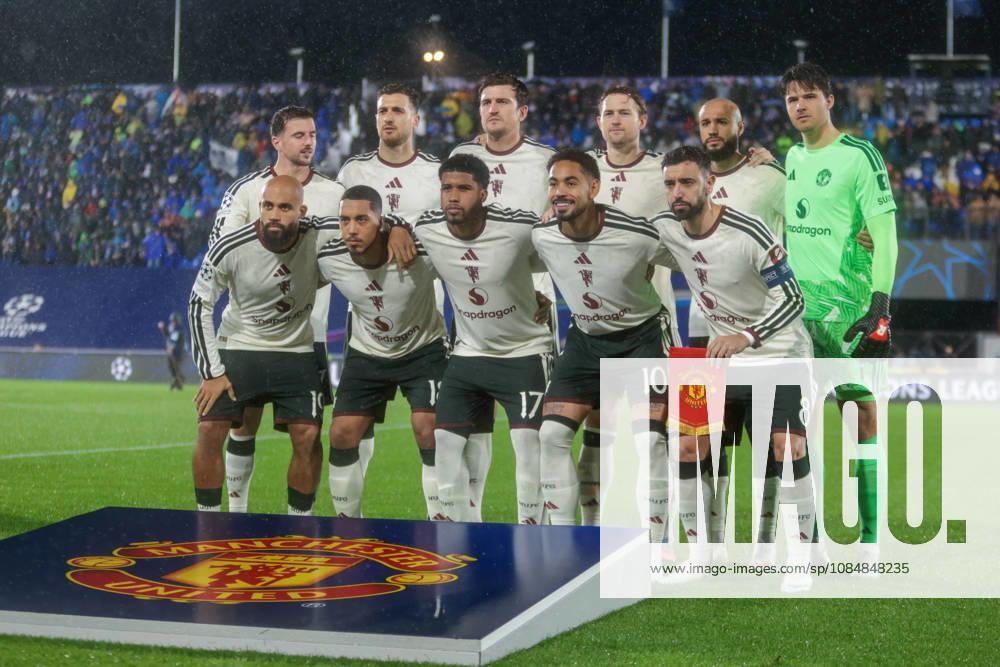 2026-10-21 Como 1907 v Manchester United, ManU - UEFA Champions League 2026 27 League Phase MD3 COMO, ITALY - OCTOBER 21: Mason Mount of Manchester United FC, Diogo Dalot of Manchester United FC, Harry Maguire of Manchester United FC, Matthijs de Ligt of Manchester United FC. Noussair Mazraoui of Manchester United FC, Senne Lammens of Manchester United FC, Bryan Mbeumo of Manchester United FC, Youri Tielemans of Manchester United FC, Andrey Santos of Manchester United FC, Matheus Cunha of Manchester United FC, Bruno Fernandes of Manchester United FC during the UEFA Champions League 2026 27 League Phase MD3 match between Como 1907 and Manchester United at Giuseppe Sinigaglia on October 21, 2026 in Como, Italy. (Photo by Nderim Kaceli BSR Agency) Como Italy Content not available for redistribution in The Netherlands directly or indirectly through any third parties.